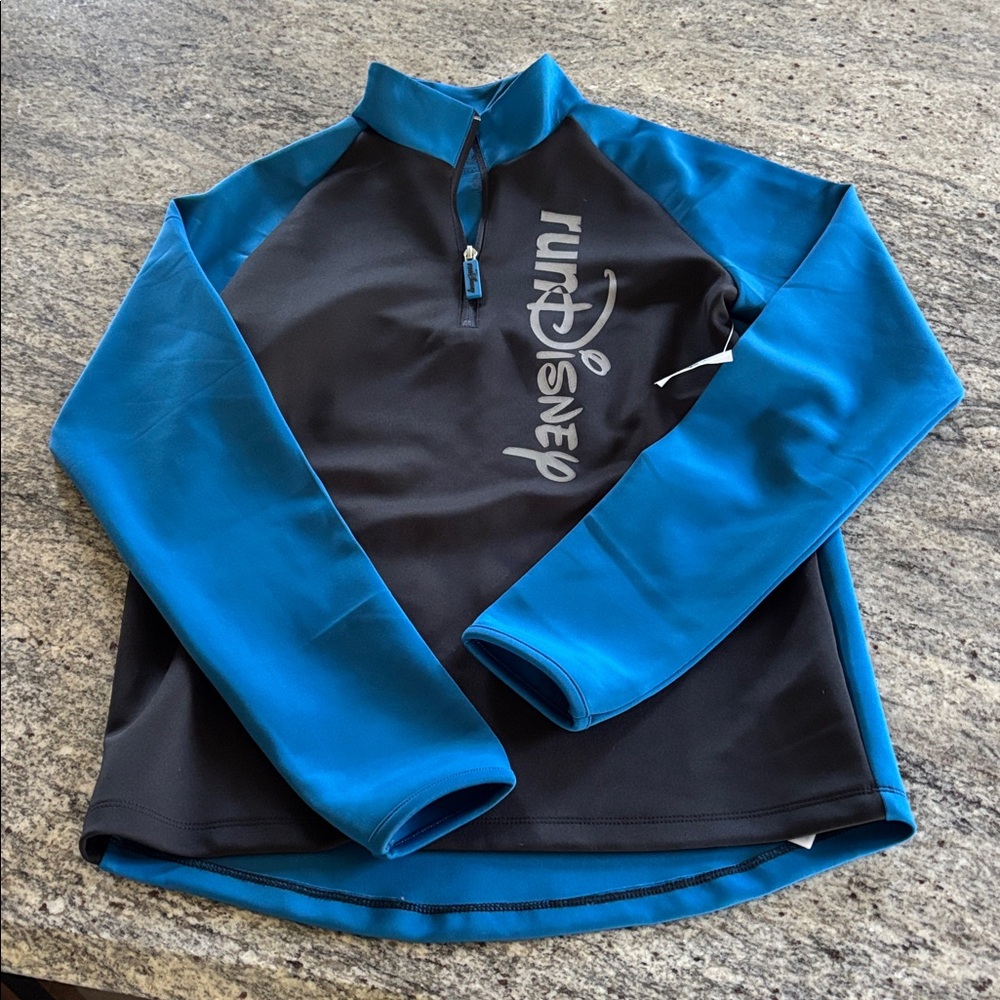 RunDisney 3/4 Zip Jacket NWT